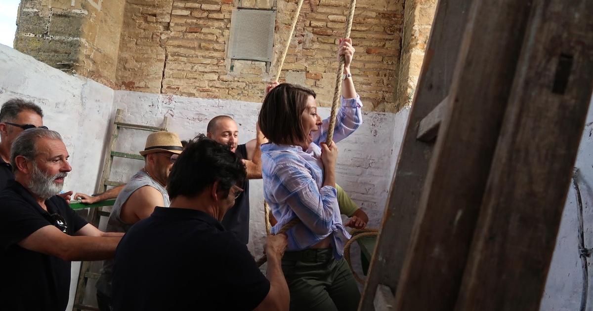 Bare Feet With Mickela Mallozzi | Utrera, Spain | Season 3 | Episode 11