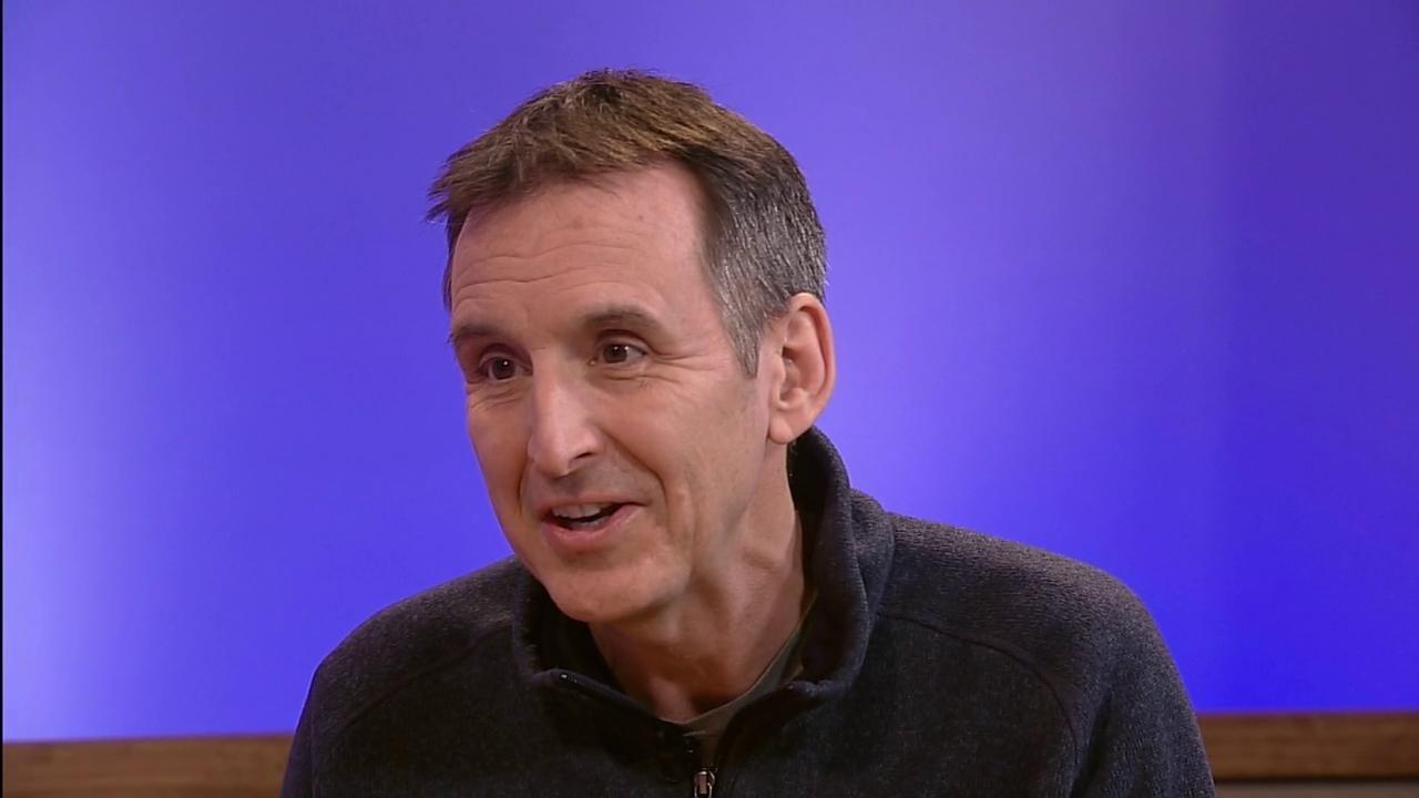 Candidate Tim Pawlenty At the Almanac Table