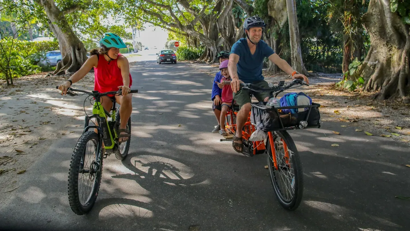 Fort Myers - Islands, Beaches and Neighborhoods