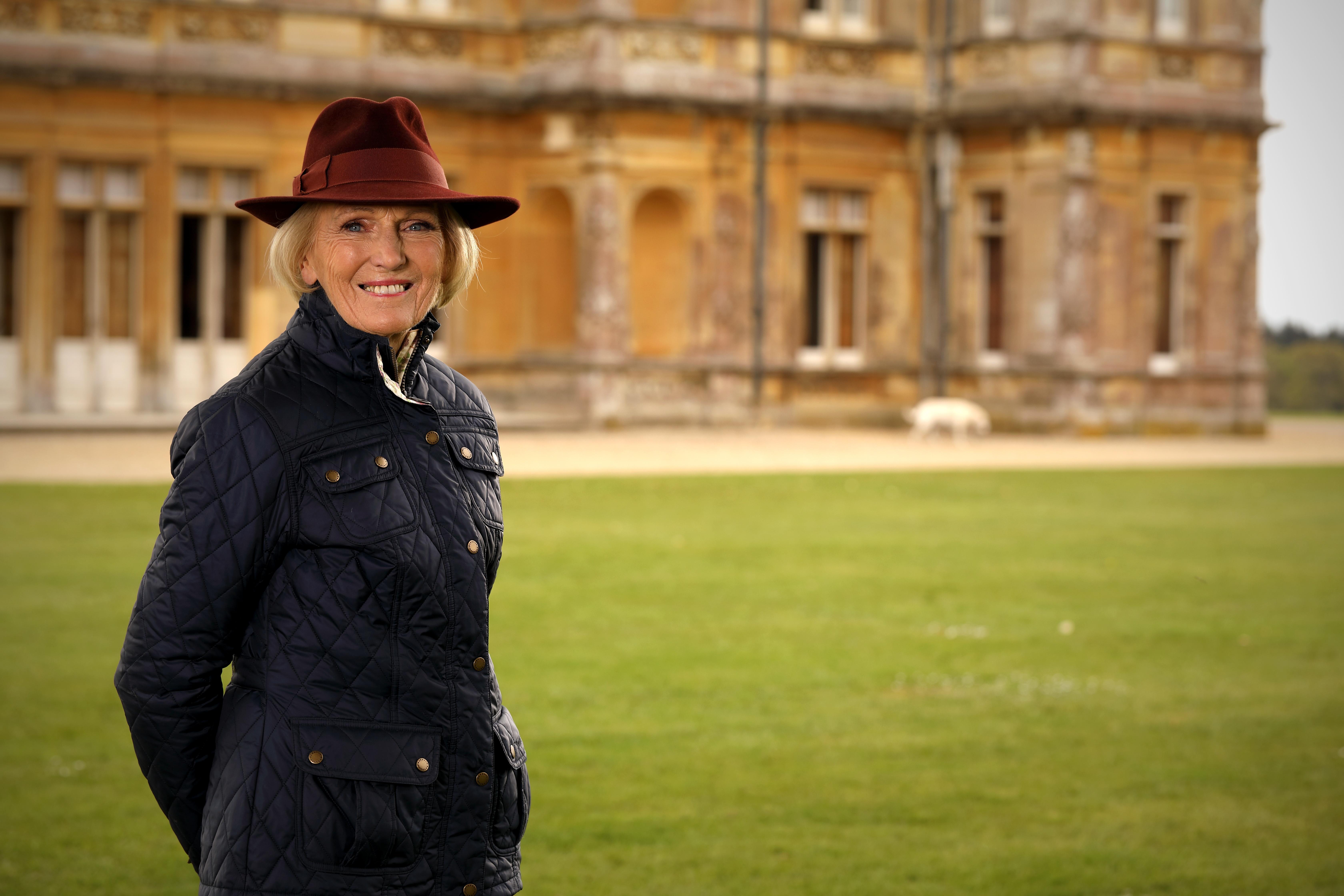 Mary Berry's Country House Secrets | Highclere Castle | CPTV