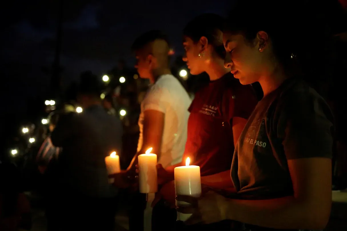 August 5, 2019 - PBS NewsHour full episode