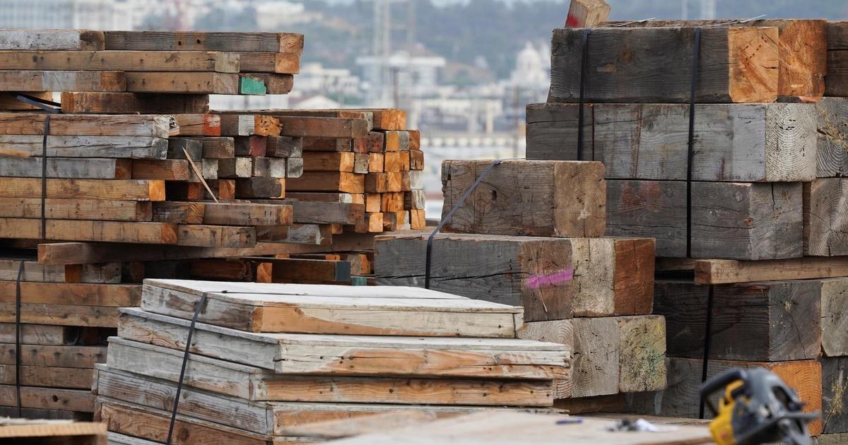 PBS News Hour Why lumber costs fluctuated drastically during the