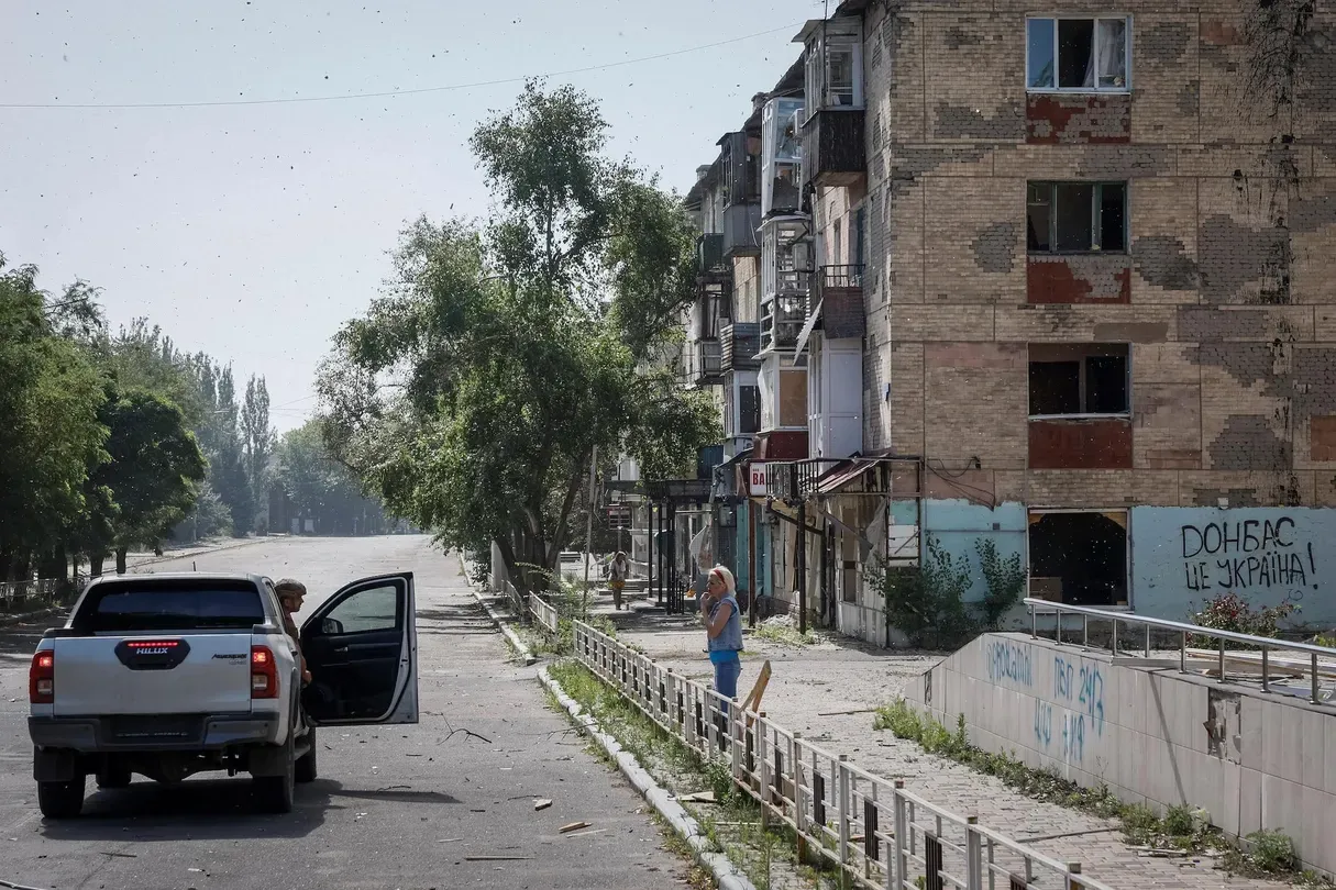 News Wrap: Russian attack cuts power to thousands in Ukraine