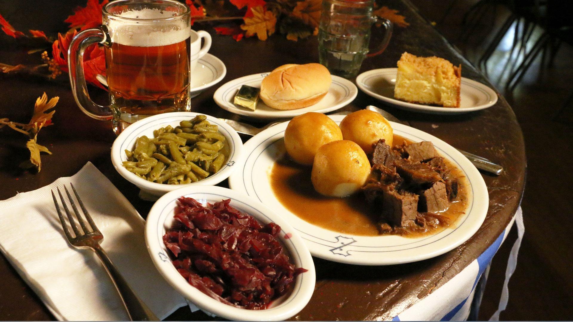 A banquet of time-tested and family-treasured recipes from across the Chesapeake region.