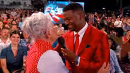 Alfonso Ribeiro Pays Tribute to the Greatest Generation