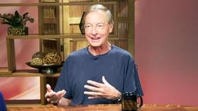 Video thumbnail: Long Story Short with Leslie Wilcox Ted Dintersmith