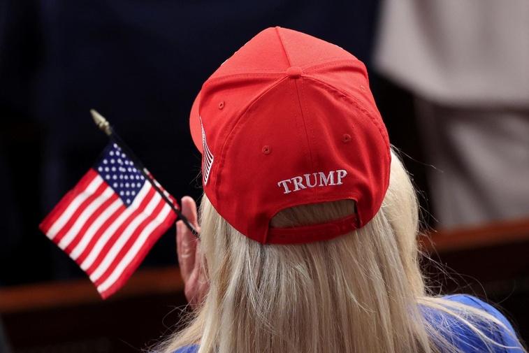 November 22, 2025 - PBS News Weekend full episode Poster