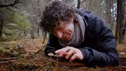 Merlin Sheldrake explores Oregon coastal forest fungi | Superabundant