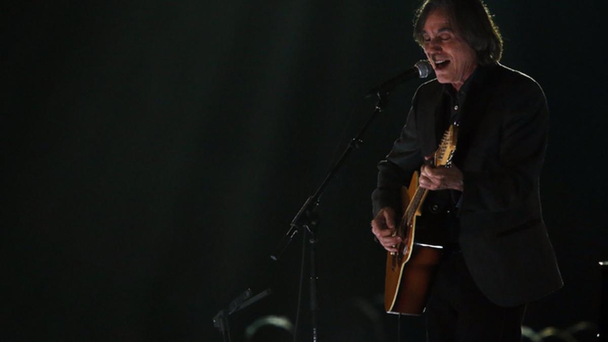 Jackson Browne We could have society where justice is real PBS NewsHour THIRTEEN New York