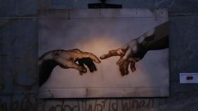 Video thumbnail: The Handle Heart and Street Art