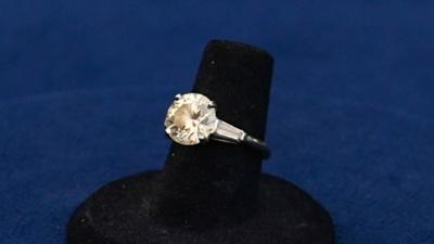 Appraisal: Diamond & Platinum Ring, ca. 1960