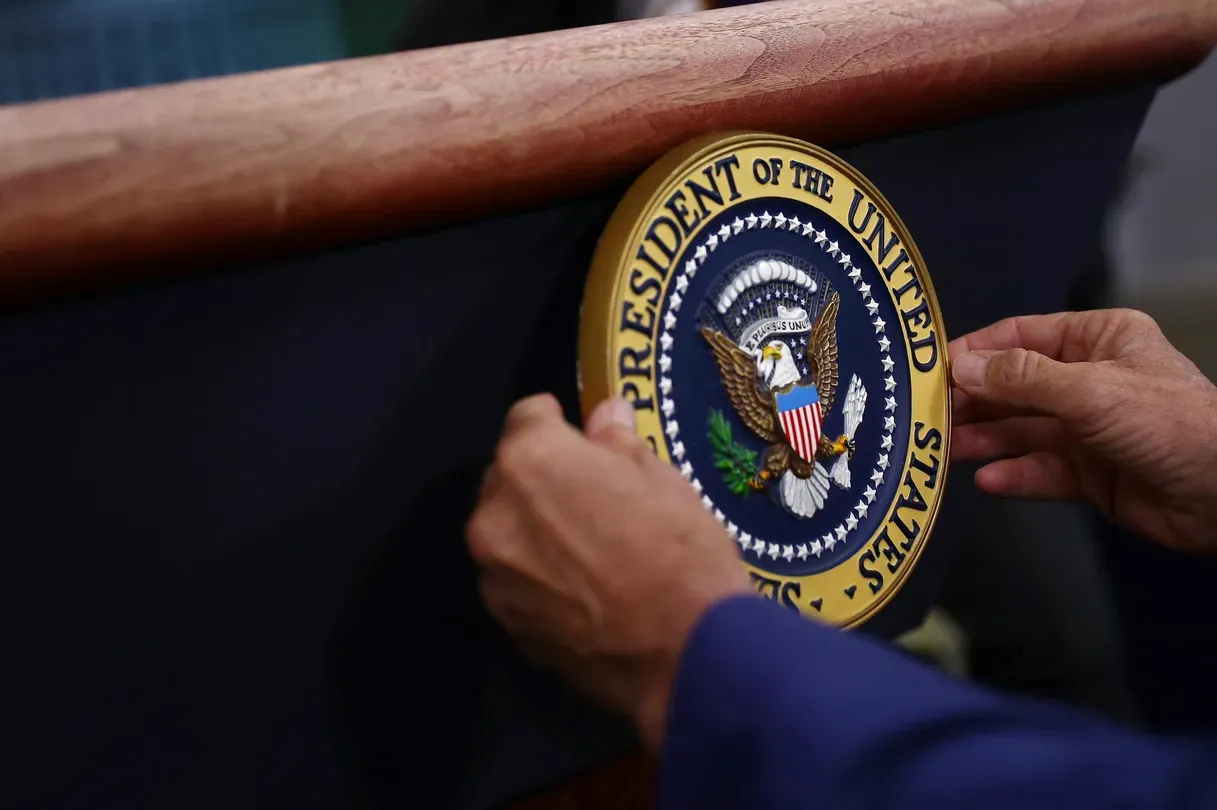 November 25, 2020 - PBS NewsHour full episode
