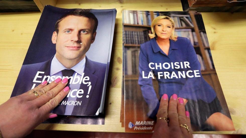 French youth confront ‘two visions of France’ image