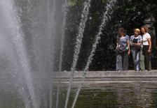 News Wrap: Record-breaking heat wave grips Europe: asset-mezzanine-16x9