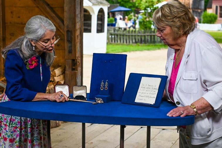 Junk in the Trunk 13 Poster