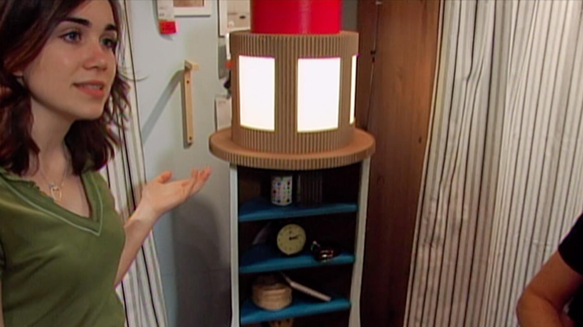 Cardboard Furniture (Ep. 201)