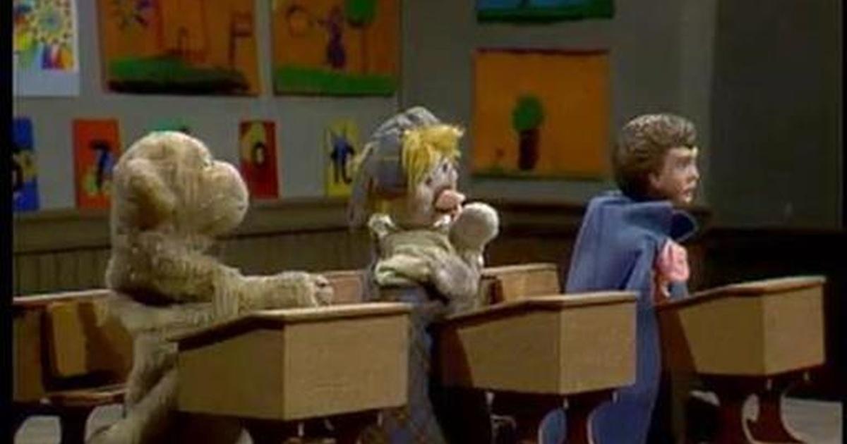 Mister Rogers' Neighborhood Day & Night Care Graham Cracker Factory