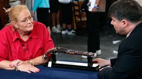 Video thumbnail: Antiques Roadshow Appraisal: 18th-Century North African Flintlock Pistol