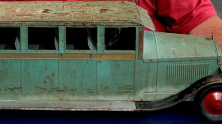 Video thumbnail: Antiques Roadshow Appraisal: Turner Pressed Steel Toy Bus, ca.1926