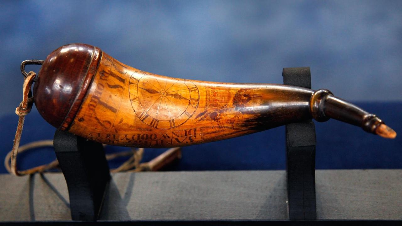 Antiques Roadshow | Appraisal: 1849 Ohio Carved Powder Horn