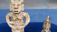 Appraisal: Two Modern Mexican Figurines