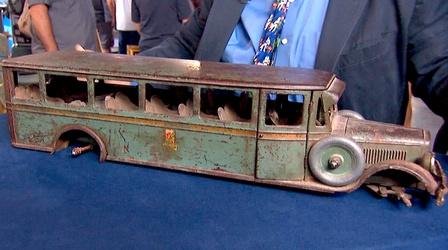 Video thumbnail: Antiques Roadshow Appraisal: Buddy L Bus, ca. 1928