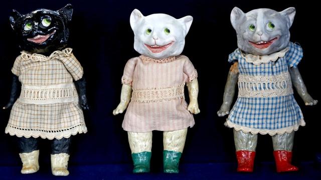 Appraisal: Gebruder Heubach Cats, ca. 1910