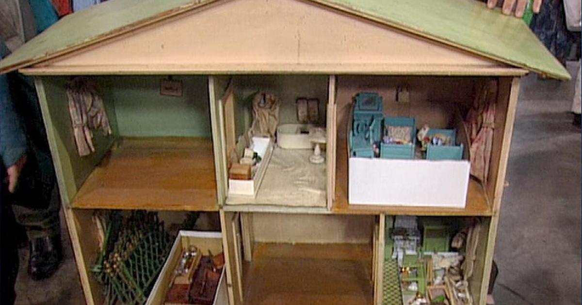 Appraisal: Gottschalk Dollhouse, ca. 1885