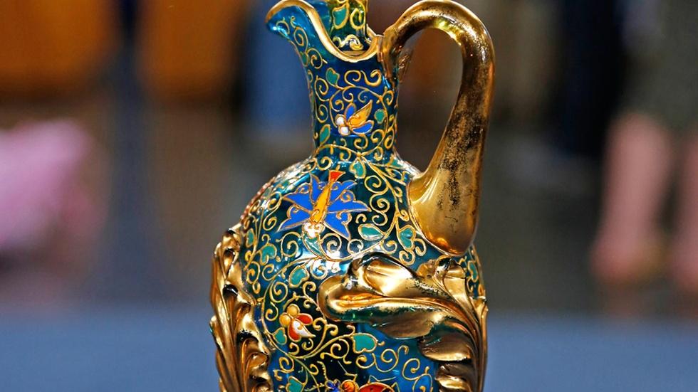 Antiques Roadshow Appraisal Late 19thCentury Moser Cruet Twin