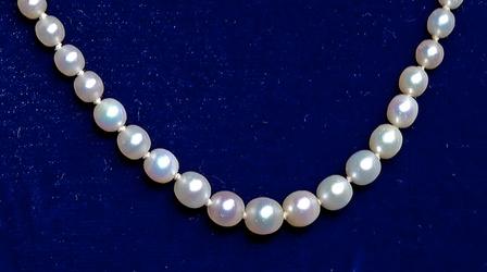 Video thumbnail: Antiques Roadshow Appraisal: Graduated Natural Oriental Pearl Necklace