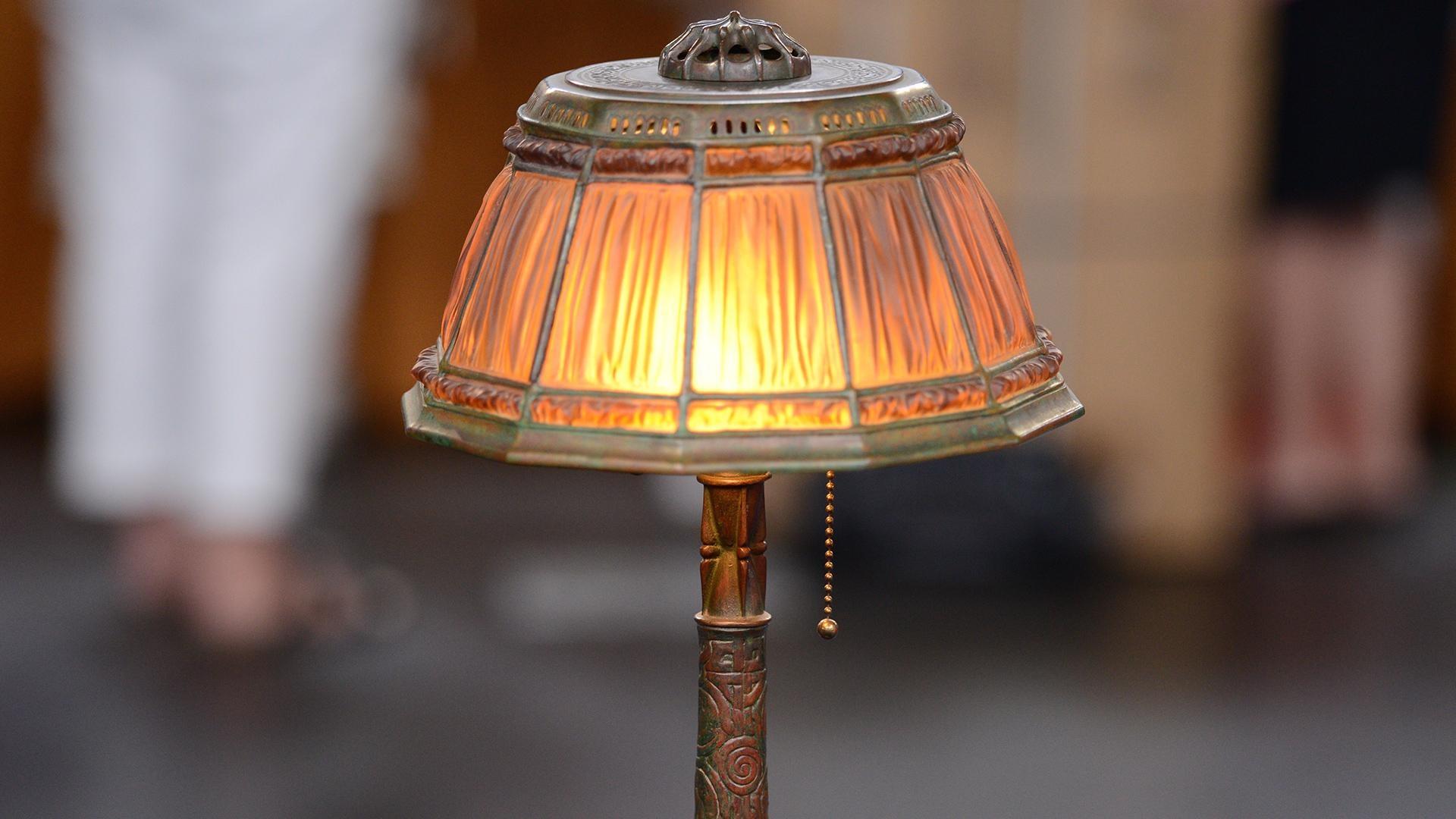 Appraisal Tiffany Studios Desk Lamp, ca. 1910 Antiques Roadshow