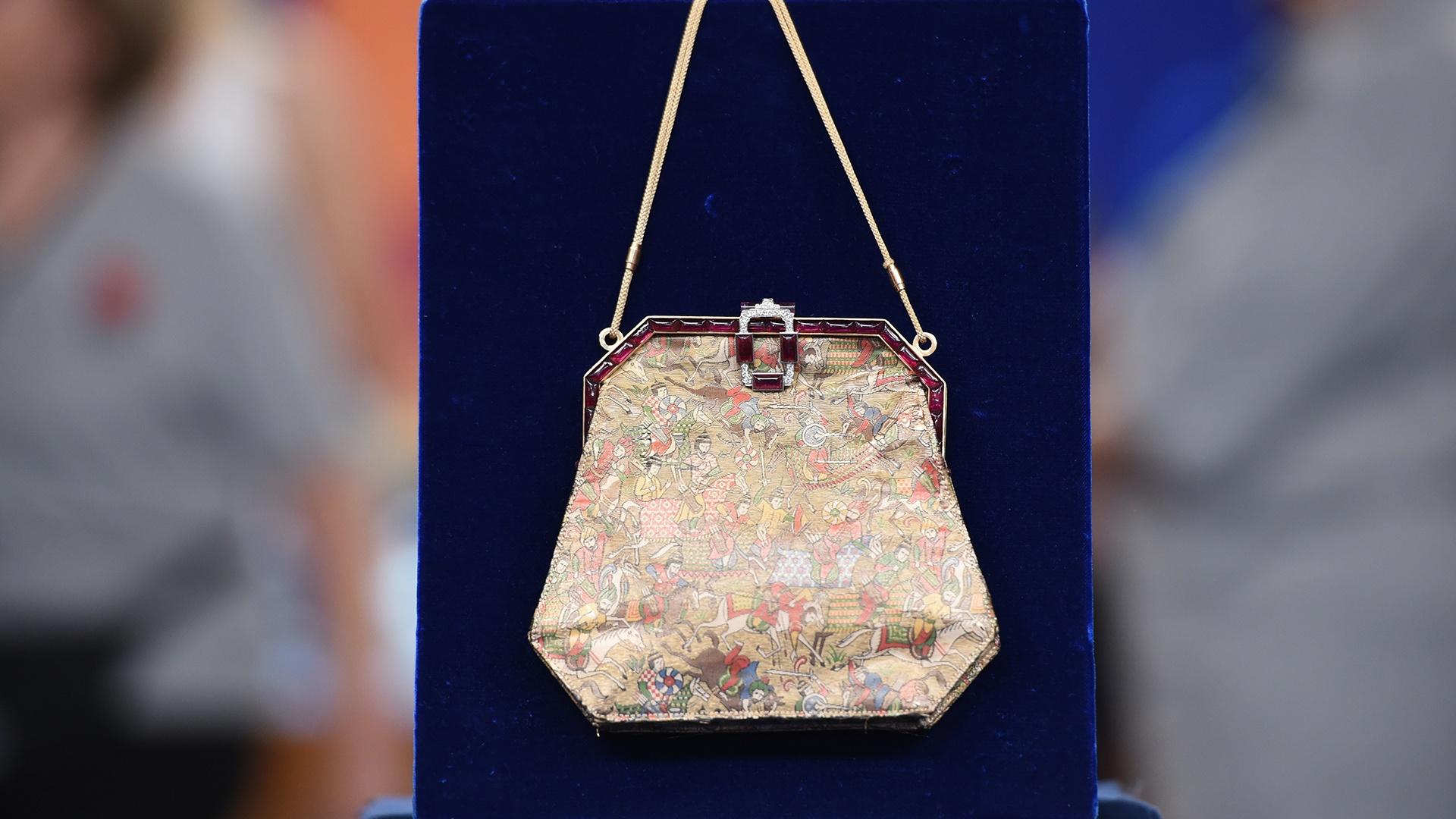 Antiques Roadshow Appraisal Cartier Art Deco Purse ca. 1925