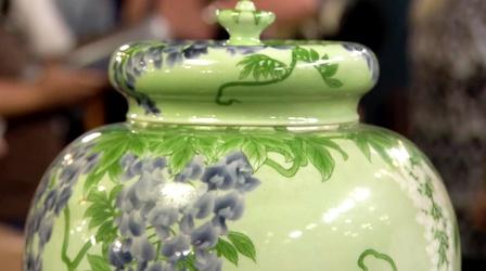 Video thumbnail: Antiques Roadshow Appraisal: Japanese Makuzu Kozan Jar, ca. 1880