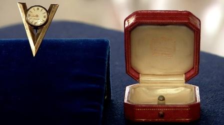 Video thumbnail: Antiques Roadshow Appraisal: Cartier "V for Victory" Watch, ca. 1940