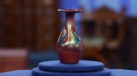 Video thumbnail: Antiques Roadshow Appraisal: Rindskopf Glass Vase, ca. 1910