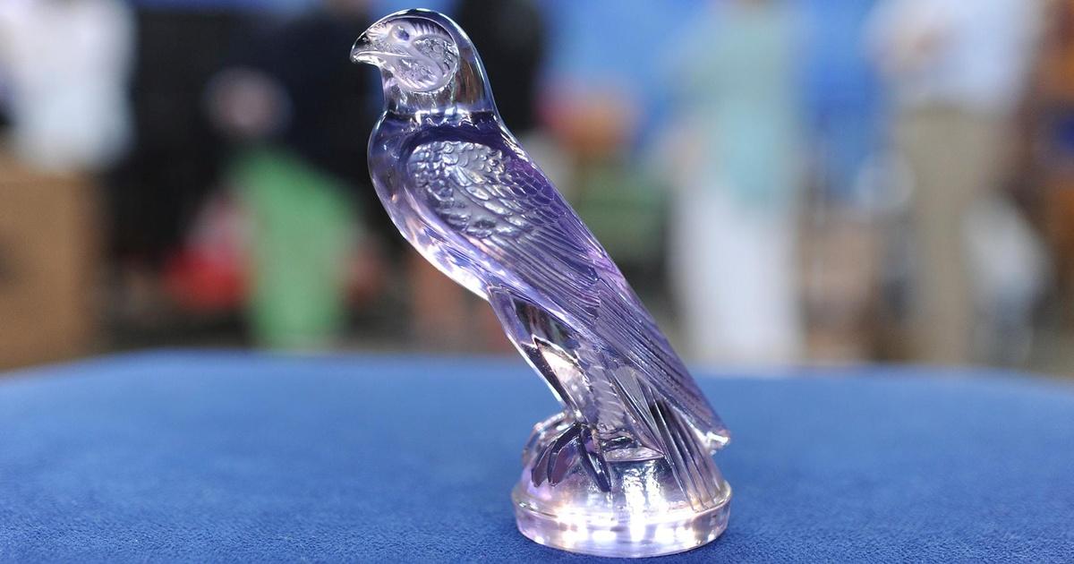 Antiques Roadshow Appraisal René Lalique "Faucon" Hood Ornament, ca