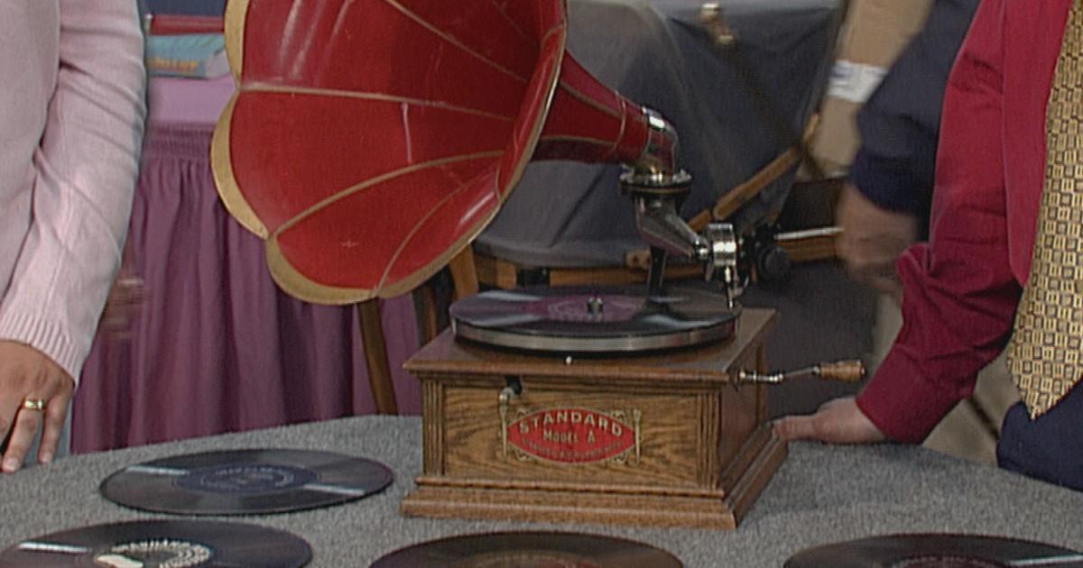 Antiques Roadshow Appraisal Standard Phonograph & Records Season