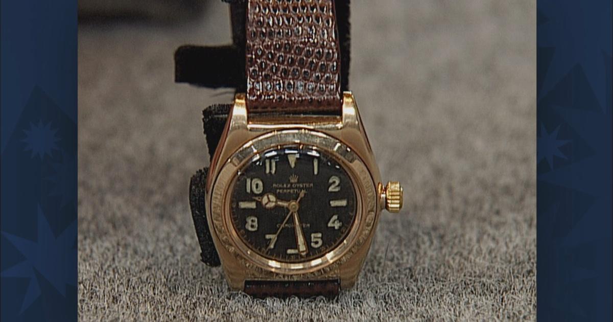 1944 Rolex Bubbleback Watch 