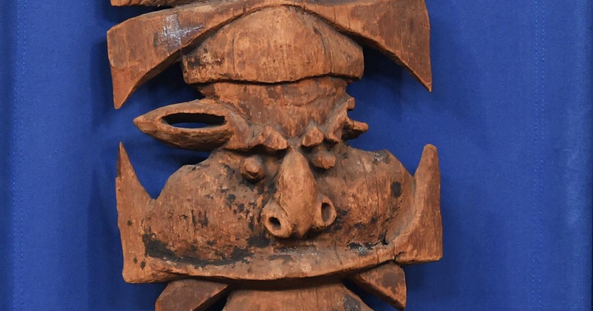 Antiques Roadshow | Appraisal: 19th-Century New Caledonian Kanak Finials | Season 19 | Episode 24