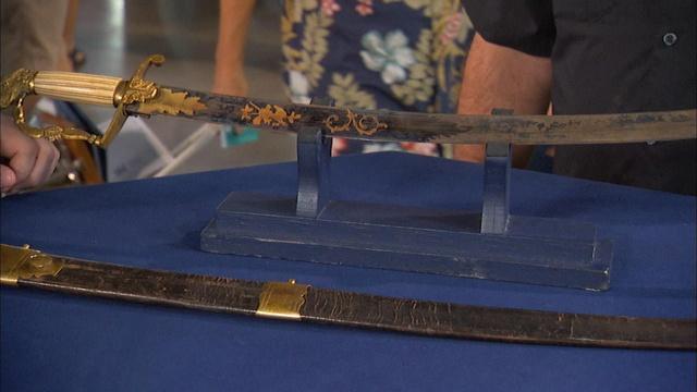 Antiques Roadshow | Appraisal: Federal Era Officer's Eagle Head Sword
