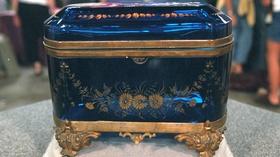 Video thumbnail: Antiques Roadshow Appraisal: Bohemian Glass Jewel Casket, ca. 1875