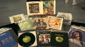 Video thumbnail: Antiques Roadshow Appraisal: Beatles Apple Records 45 Collection
