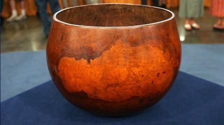 Video thumbnail: Antiques Roadshow Appraisal: Hawaiian Kou Bowl, ca. 1840