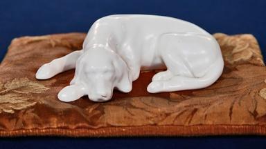 Appraisal: Roseville "Ivory" Dog Figurine, ca. 1932