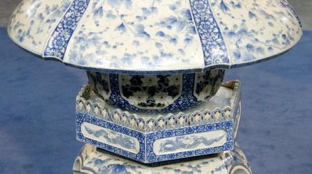 Video thumbnail: Antiques Roadshow Appraisal: Japanese Porcelain Lantern, ca. 1900