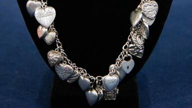 Appraisal: Victorian Puff Heart Charm Necklace, ca. 1895