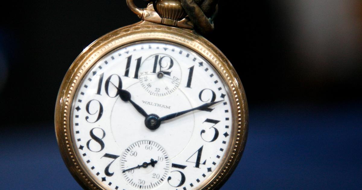 details pocket watch value