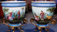 Appraisal: Pair of Mounted Urns