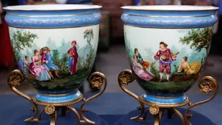 Appraisal: Pair of Mounted Urns
