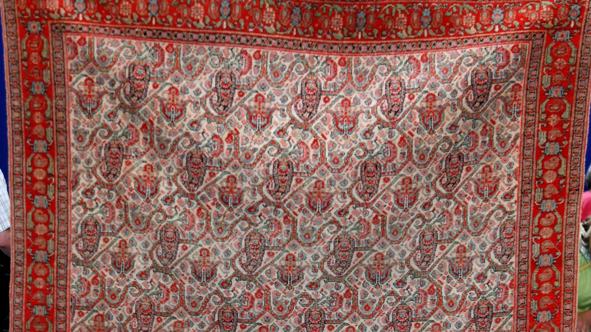 Appraisal Senna Persian Rug, ca. 1880 Antiques Roadshow ALL ARTS